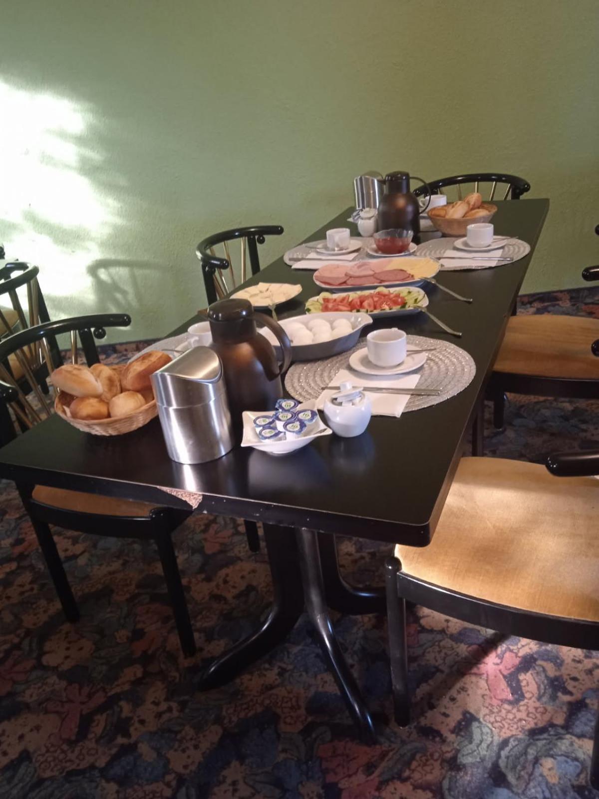 Land-Gut-Hotel Barbarossa كلبرا المظهر الخارجي الصورة