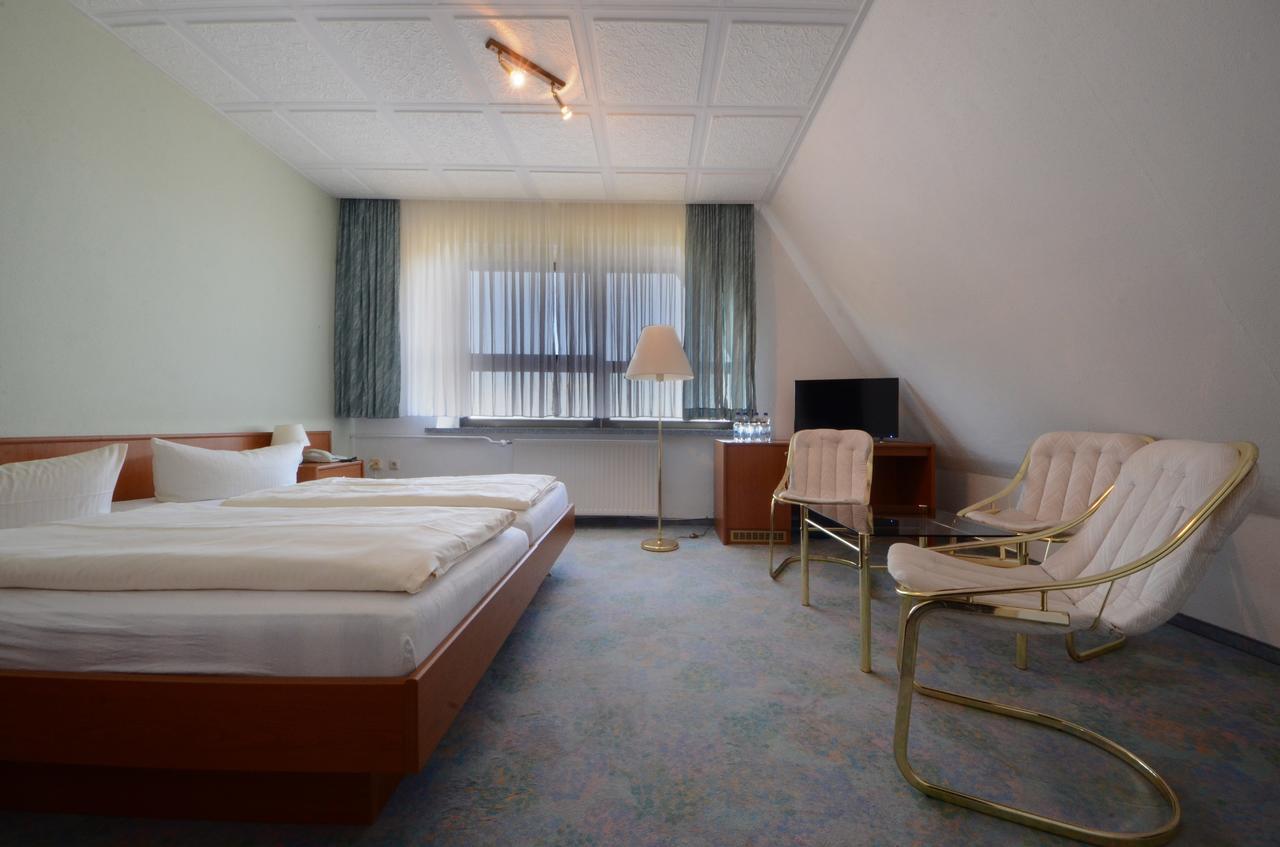 Land-Gut-Hotel Barbarossa كلبرا المظهر الخارجي الصورة