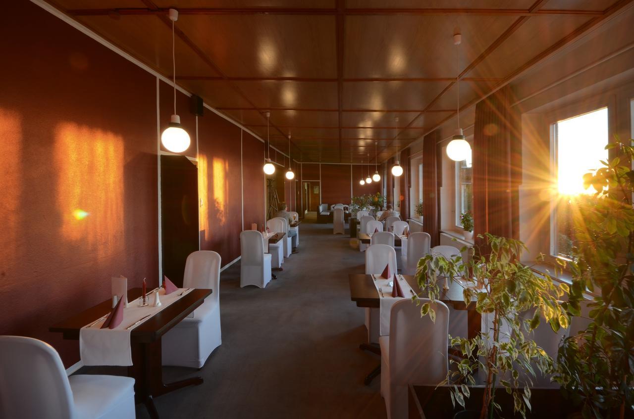 Land-Gut-Hotel Barbarossa كلبرا المظهر الخارجي الصورة